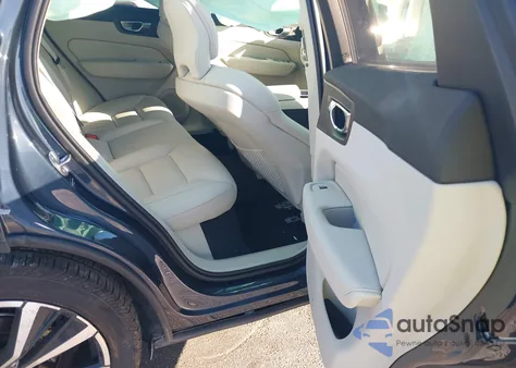 2025 Volvo Xc60 B5 Plus from USA, damaged, VIN YV4M12RC9S1152800